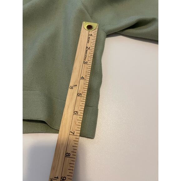 Vintage Talbots Size 10 Petite High Waist Linen Blend Shorts Green Pleated Front - Picture 6 of 6